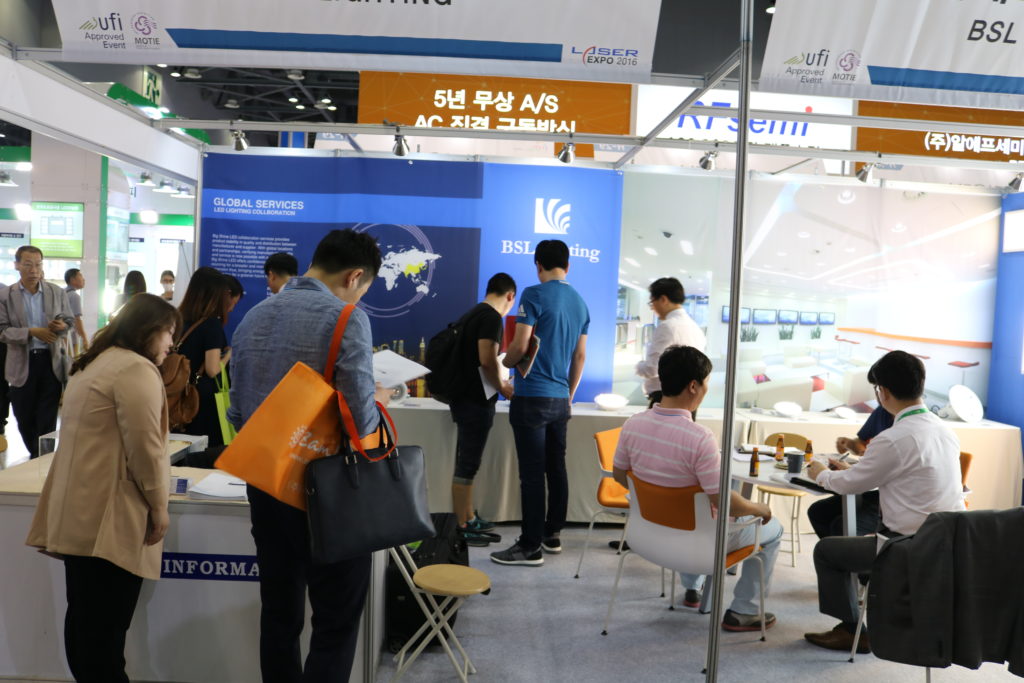 New Light NE and OED exhibit showing the benefits of LED lighting